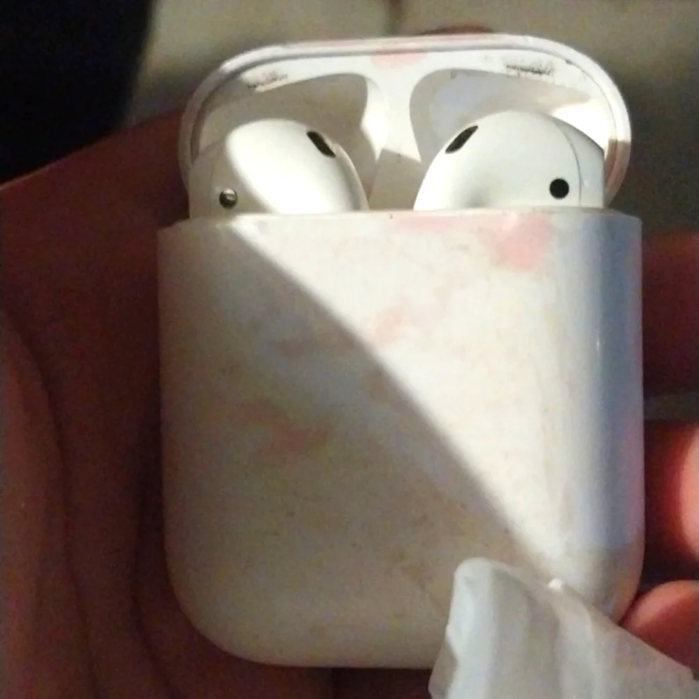 Airpods